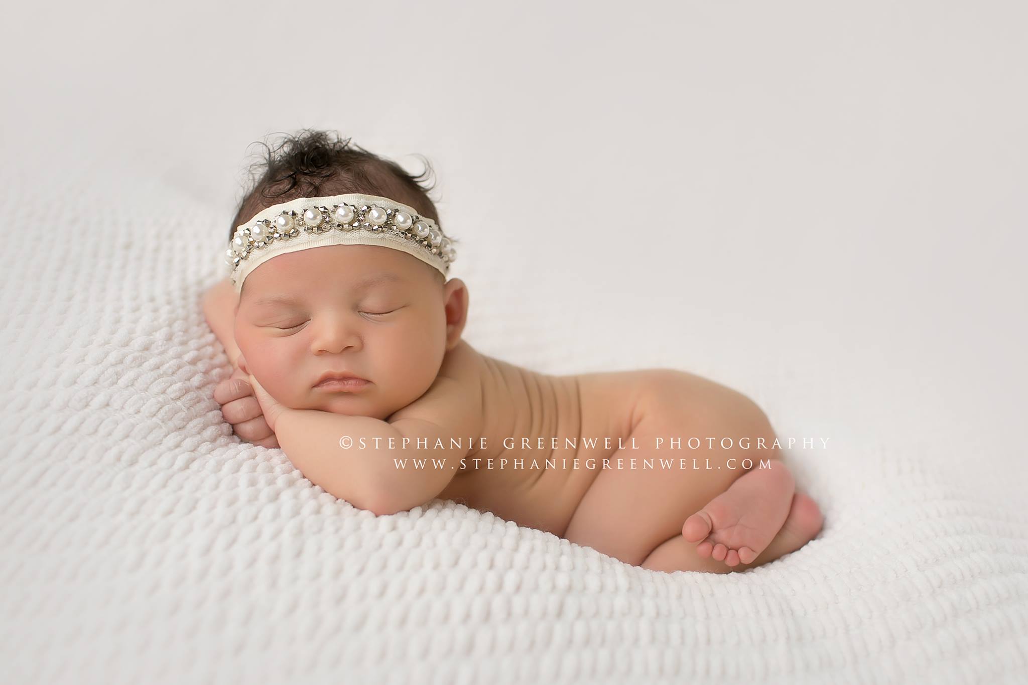 newborn girl cream backdrop circa hair kennett stephanie greenwell southeast missouri photographer