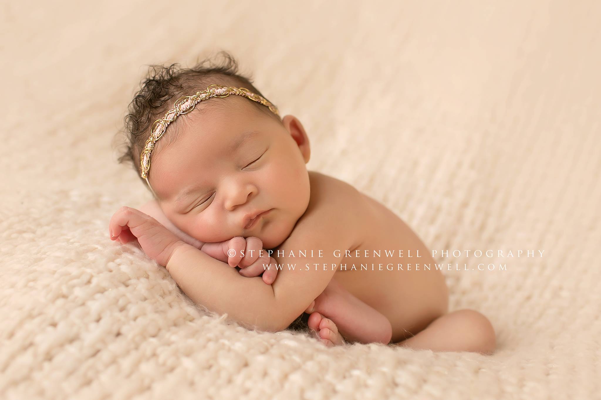 newborn girl cream backdrop circa hair kennett stephanie greenwell southeast missouri photographer