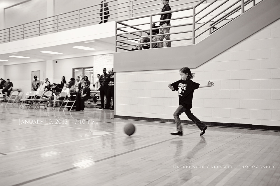 girl kicking ball recreation center caruthersville missouri photographer stephanie greenwell