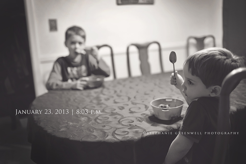 boys sitting at table eating ice cream southeast missouri photographers