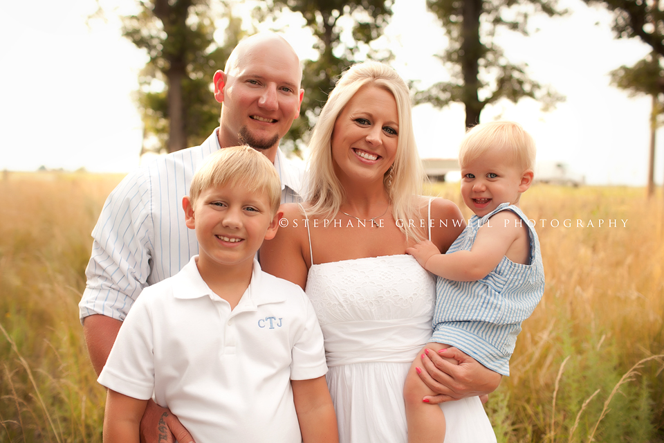 blake trapp family sons boys field white dress seersucker southeast missouri family photographer stephanie greenwell